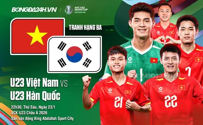 Game thủ Esports đang tập trung thi đấu trên máy tính